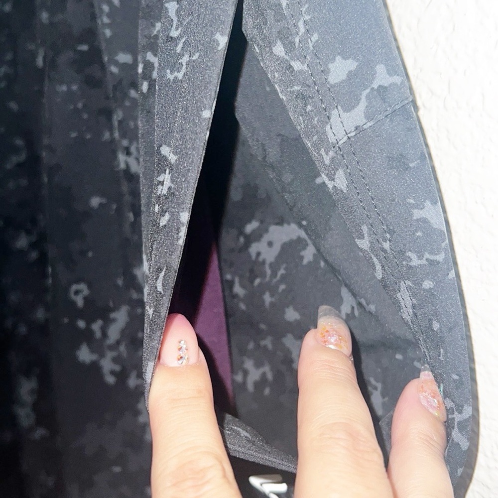 Fabletics 4- Way Stretch Versatile Performance Pa… - image 5